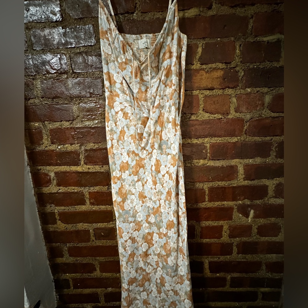 Aritzia Wilfred Floral Midi Dress 00